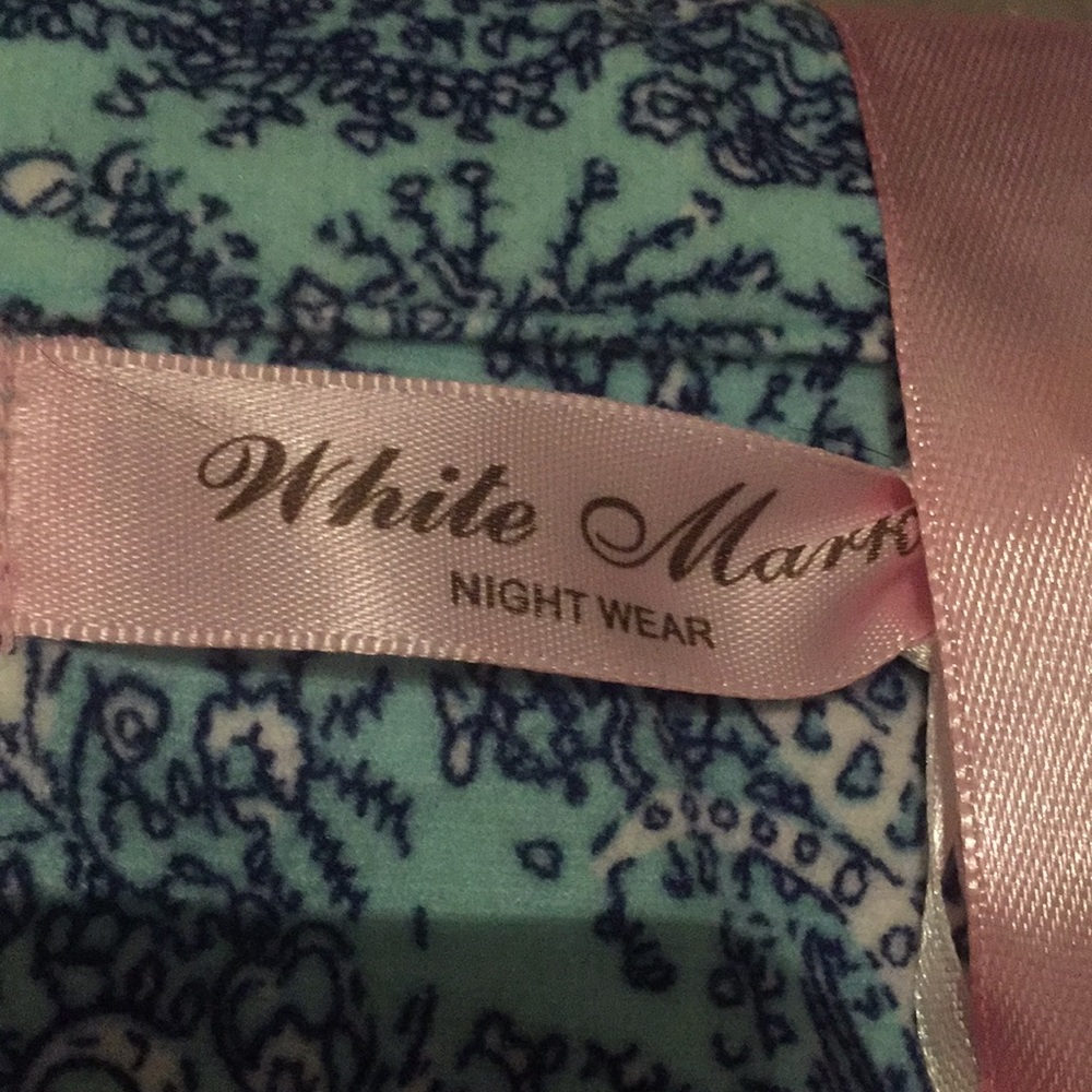 New (Package Opened) Mint Paisley Pajama Set - Picture 2 of 9